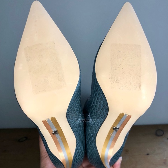 New Sam Edelman Fraya Croc-Embossed Leather Knee-High Boots Size 6.5 - Picture 8 of 12